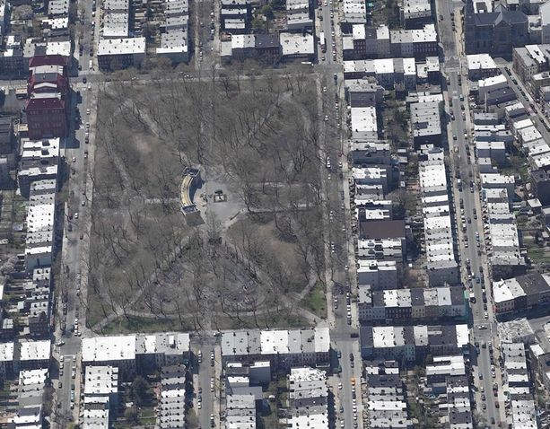Monsignor McGolrick Park: Monsignor McGolrick Park - nassau av - monitor str